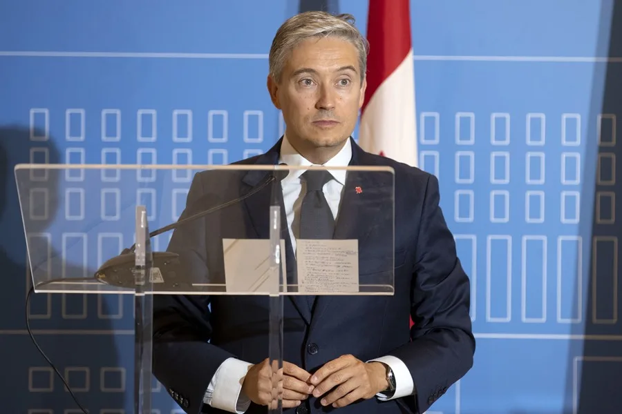 Francois Philippe Champagne Trump rompe la negociación comercial con Canadá