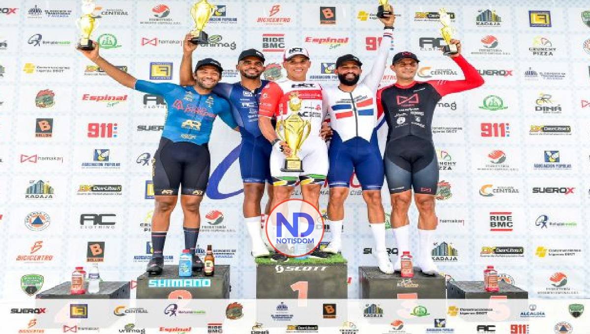 Gilberto Pérez y María Vega ganan en Ciclismo Máster Cibao