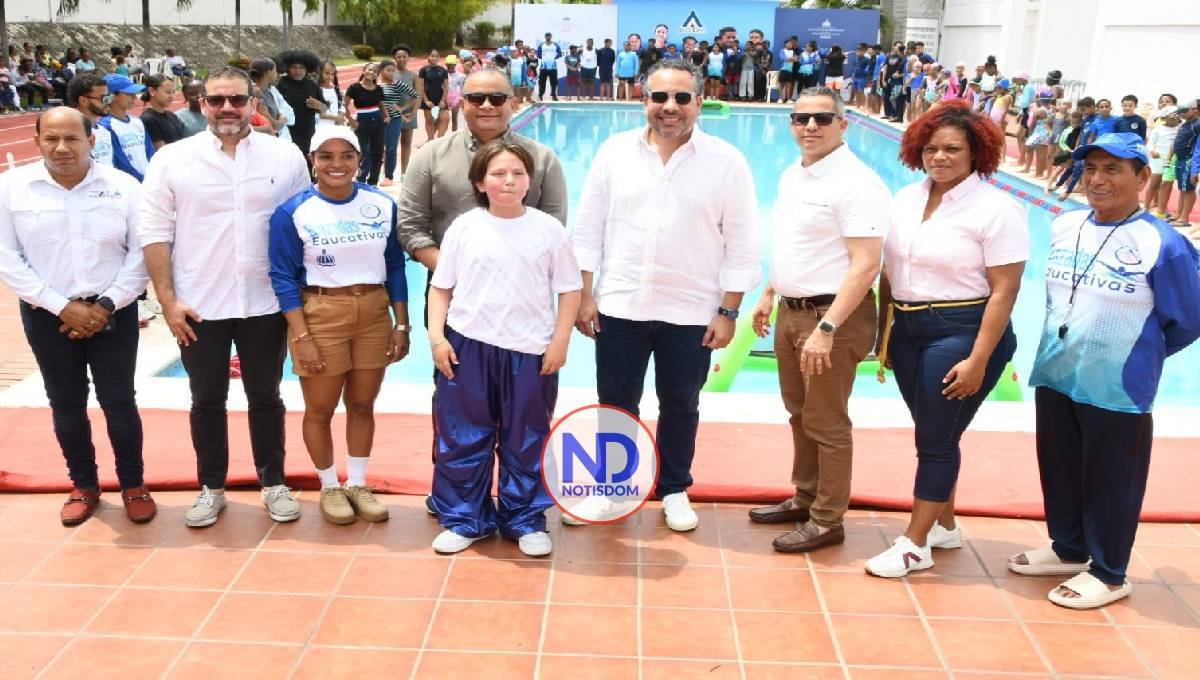 Inefi celebra primera competencia de «Brazadas Educativas»