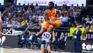 Dominicano Jean Montero guía triunfo Valencia basket español