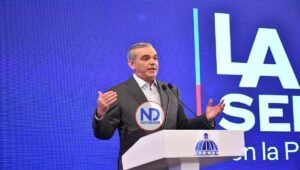 Presidente Abinader retoma este lunes LA Semanal tras pausa por viaje al exterior