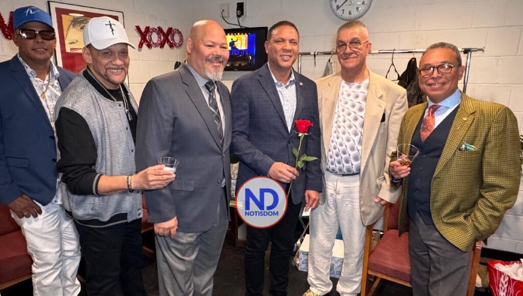 NOTISDOM FOTOS PF2025 19 Asambleísta George Álvarez rinde homenaje a Fernando Villalona con una Proclama de NY