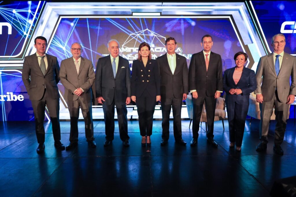 Raquel Pena Y OTROS 1 Banda ancha en centros educativos ya beneficia al 70 % del estudiantado, según el Gobierno