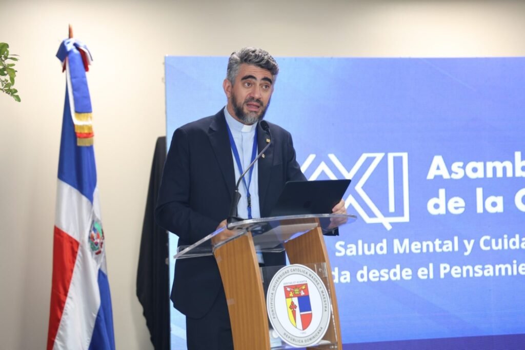 Rector de PUCMM asume como miembro Junta de Universidades Católicas de América Latina 4 Rector de PUCMM 1 Rector de PUCMM asume como miembro Junta de Universidades Católicas de América Latina