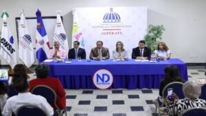 Gobierno inicia entrega bono a familias afectadas caso Jet Set