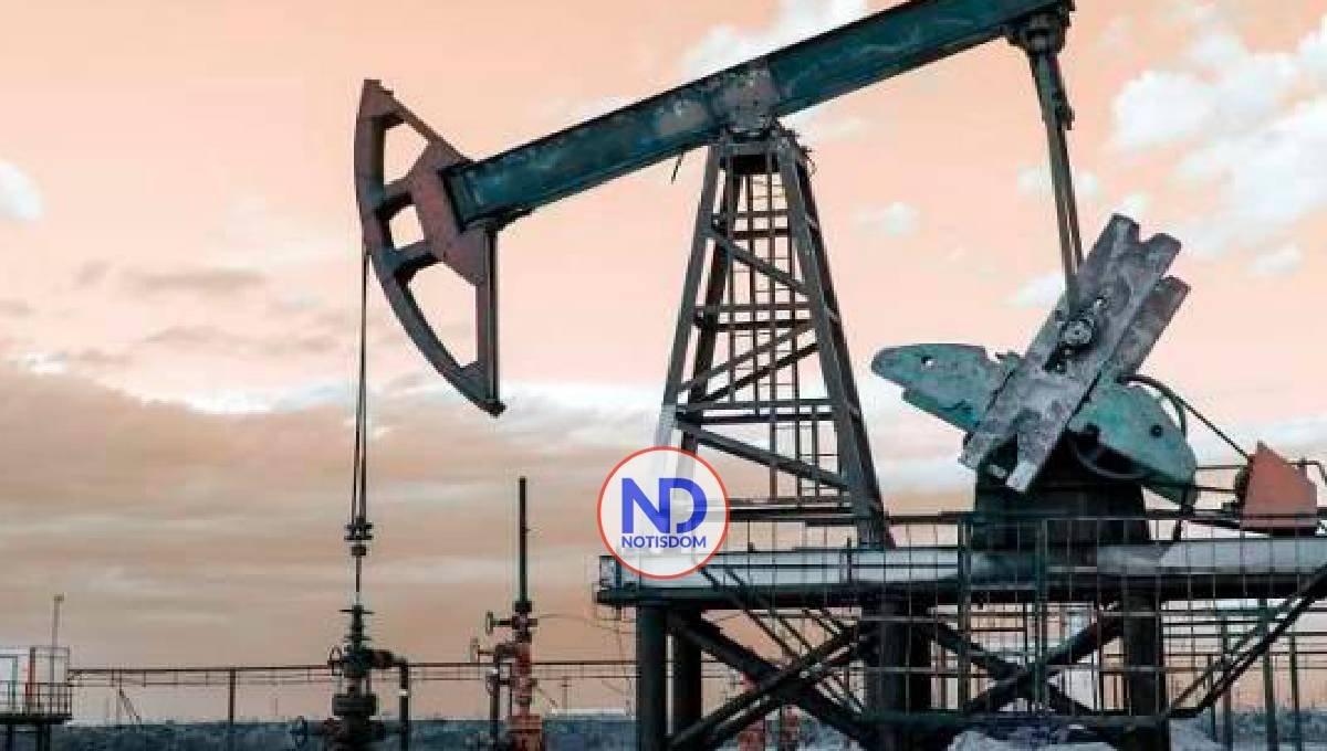 El petróleo Brent borra las subidas del día y cotiza a la baja