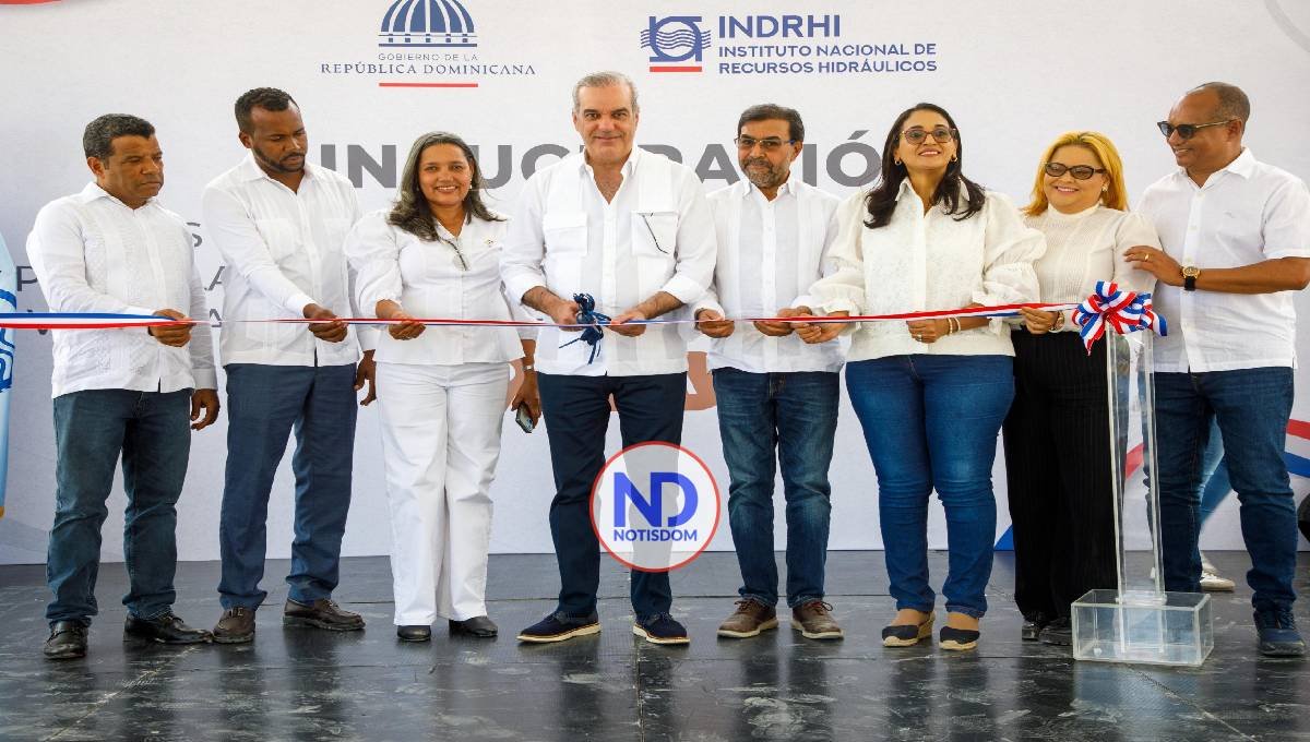 Presidente Abinader inaugura obras hidráulicas claves en Azua
