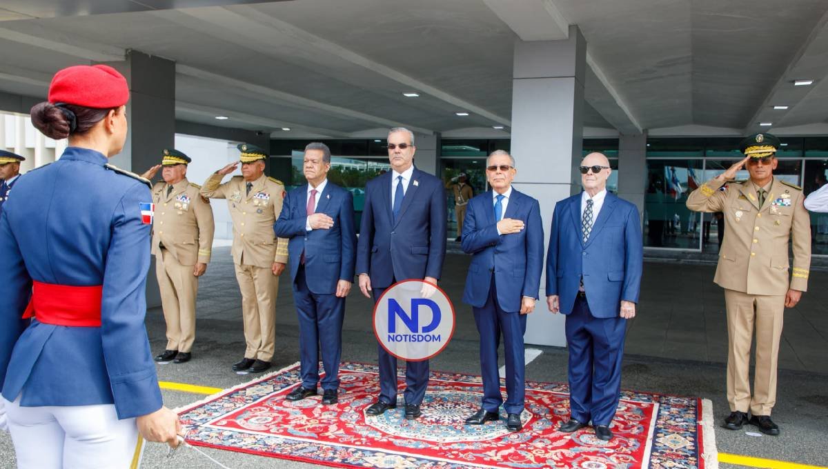 Abinader no descarta volver a reunirse con expresidentes si impacto crisis haitiana en RD lo amerita