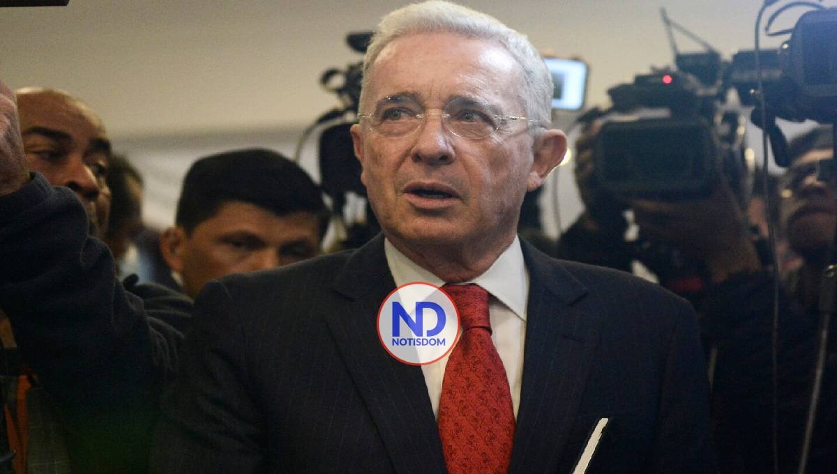Declaran culpable expresidente de Colombia Uribe por soborno
