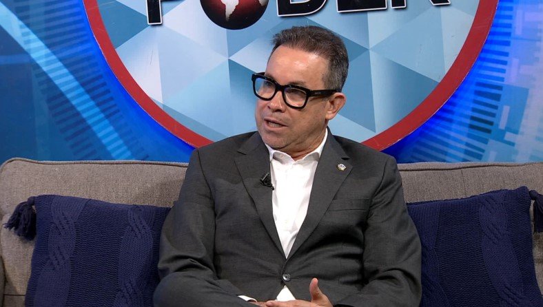 Amado Diaz 2 Vocero de los diputados del PRM no ve futuro en aplicación de candidaturas independientes en el país