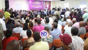 Expresidente lamenta situación del Servicio Nacional de Salud