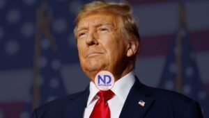 Diagnostican Trump con «insuficiencia venosa crónica»