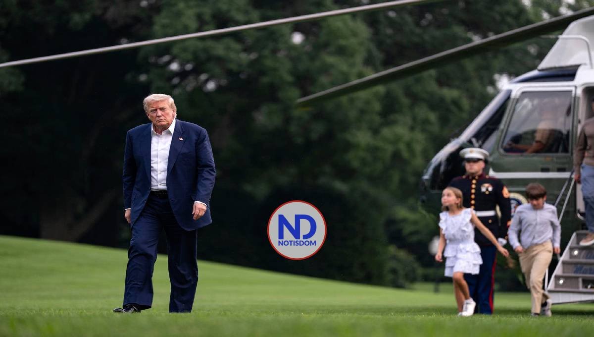 Donald Trump regresa a la Casa Blanca tras su viaje a Escocia