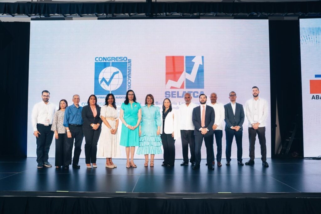 Ejecutivos de ABA BDO y bancos multiples Destacan cartera de créditos al sector turístico registró RD$106,806 millones a mayo 2025