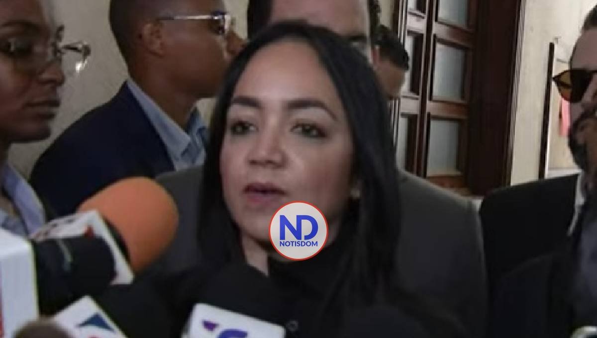 Ministra confía prosperará su demanda contra comunicador