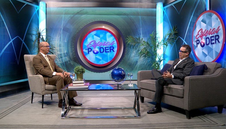 Federico Mendez y Amado Diaz Vocero de los diputados del PRM no ve futuro en aplicación de candidaturas independientes en el país