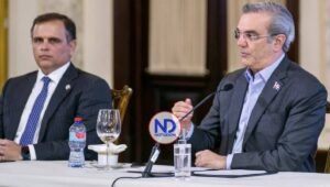Vicente dice renunció Hacienda y que llegue «Sangre Nueva»