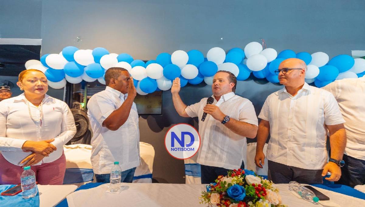 PRM juramenta a Tony Peña como director del Distrito Municipal de La Isabela Histórica