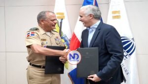 Gobierno producirá 150 mil butacas escolares a través de Industria Militar