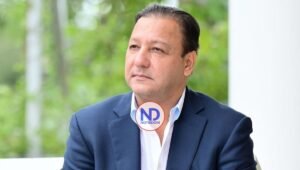 Abel Martínez cuestiona designaciones de exfuncionarios del PLD: «¿La democracia dio un giro… o estamos en un círculo?»