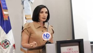 Arbaje se solidariza con colaboradora de su oficina tras ataque en que murió hermana en Naco