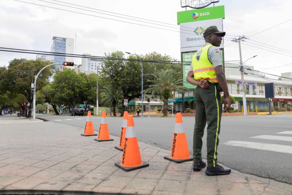 AMET 1 Desde hoy, cobro de RD$5,000 por mal estacionamiento en el Distrito Nacional