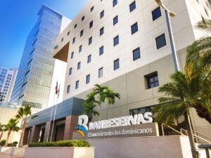 Banreservas es reconocido como Mejor Banco Digital Corporativo y Empresarial de RD