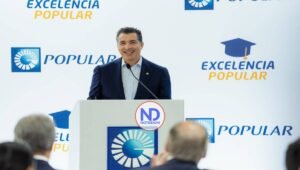 Banco Popular otorga 32 becas a estudiantes de bajos recursos