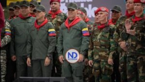 Ejército de Venezuela respalda a Maduro tras recompensa EEUU