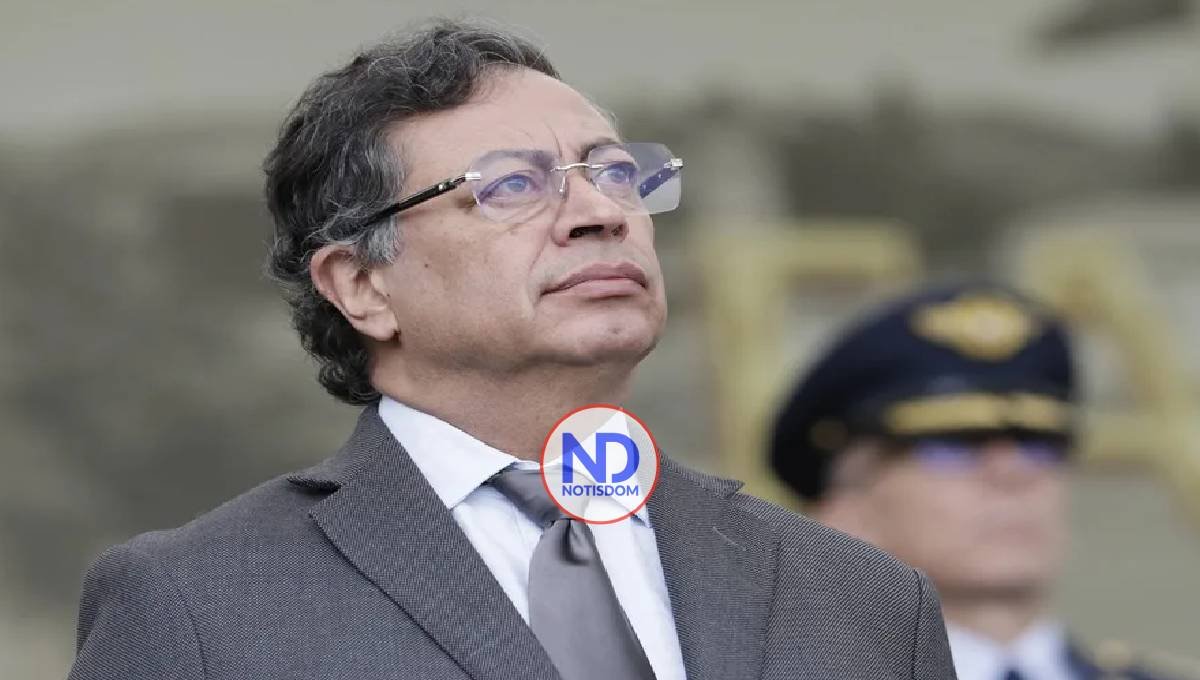 Petro dice que «el mercado del carbón está acabando» y reitera veto a Israel 2 Petro dice que «el mercado del carbón está acabando» y reitera veto a Israel