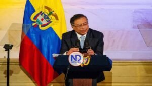 Petro ordena despliegue 25 mil soldados frontera con Venezuela