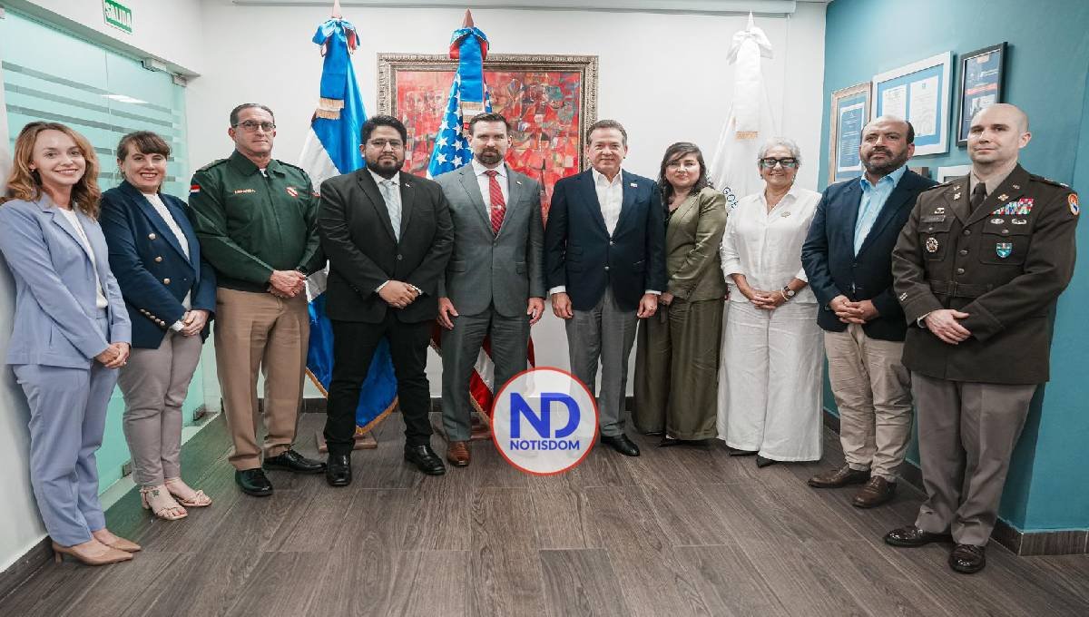 Ministro Ito Bisonó recibe delegación de EEUU para abordar perspectivas en comercio