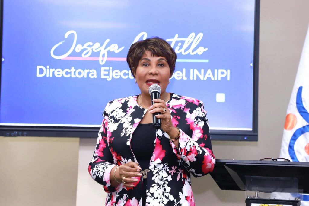 Josefa Castillo Rodriguez1 Directora del INAIPI llama a la unidad de la sociedad por el bienestar de la niñez vulnerable