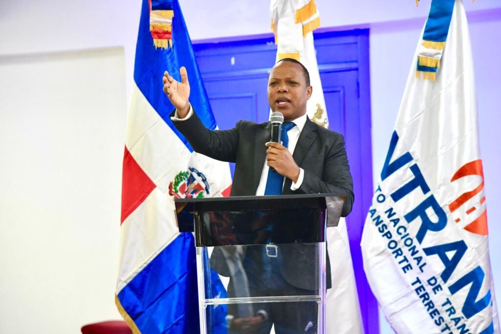 Milton Morrison 45 Intrant obtiene 100 puntos en transparencia durante 12 meses consecutivos