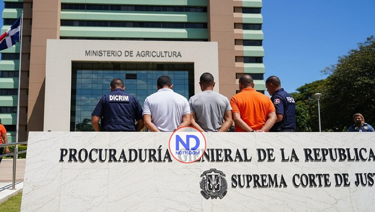 PEPCA y DICRIM arrestan a jefes de seguridad de Agricultura por presunta malversación de fondos