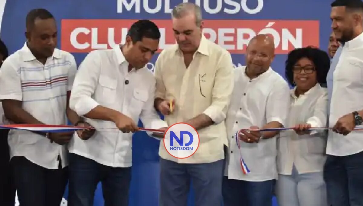 Abinader reinaugura Club Luperón: comunidad celebra nuevo espacio deportivo y familiar
