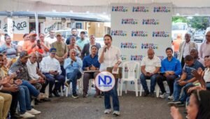 Carolina Mejía escucha al pueblo y actúa: Llega al Ensanche Espaillat con soluciones concretas