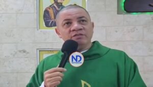 Liceo no aceptará estudiantes con «pajones» ni cejas tatuadas