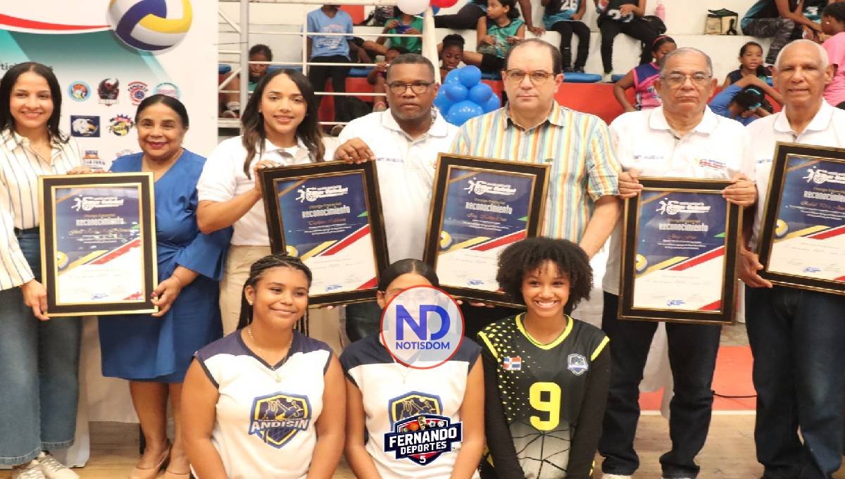 Calero, Femdris, Villa Carmen y La Fe arrancan con victoria en el Quinto Convivio de Mini Voleibol 2025