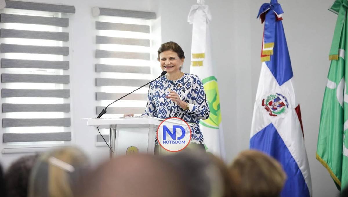Raquel Peña resalta aportes de la mujer dominicana en lanzamiento de libro de la Cooperativa La Unión