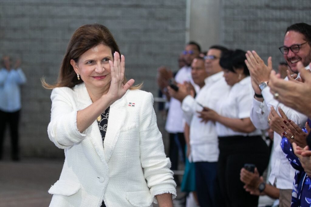 Raquel Pena 185 Raquel Peña destaca importancia de las zonas francas y Mipymes para motorizar la economía