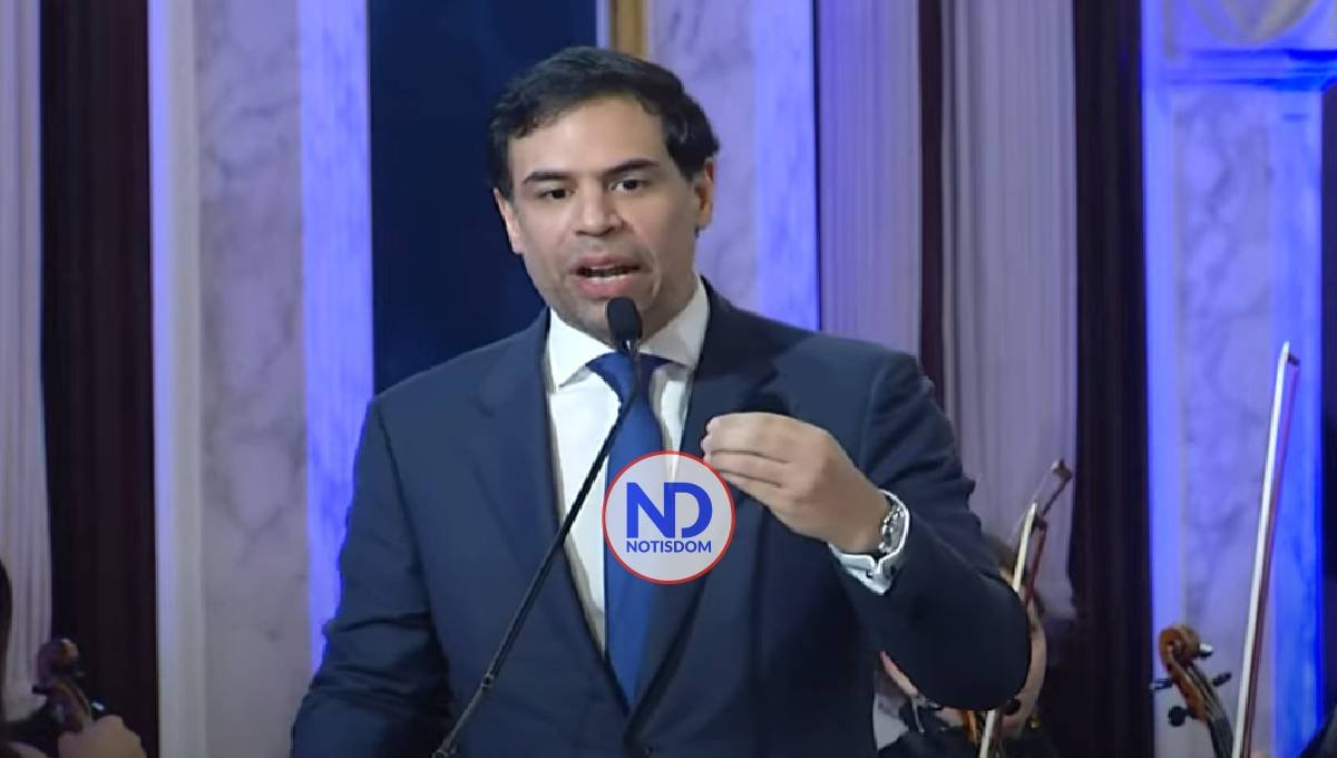 Presentan nueva grabación del Himno Nacional; ministro de Cultura revela se hizo de manera honorífica