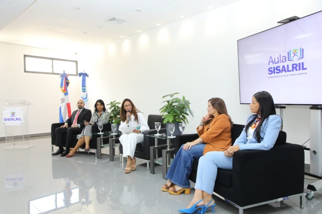 Sisalril lanza aula para fortalecer conocimientos sobre seguridad social 3 Sisalril AULA Sisalril lanza aula para fortalecer conocimientos sobre seguridad social