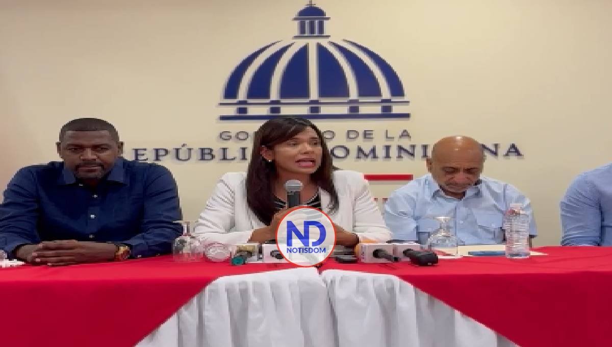 Anuncian apertura del primer Torneo Superior Femenino de Baloncesto en SD 2 Anuncian apertura del primer Torneo Superior Femenino de Baloncesto en SD