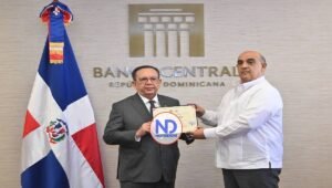 Valdez Albizu recibe reconomiento por parte de CODECO y UCSD