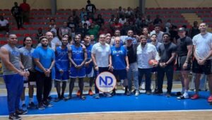 Equipo RD basket y Fedombal impactan comunidad deportiva