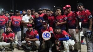 Domingo Guzmán campeón División Norte softbol del Distrito Nacional