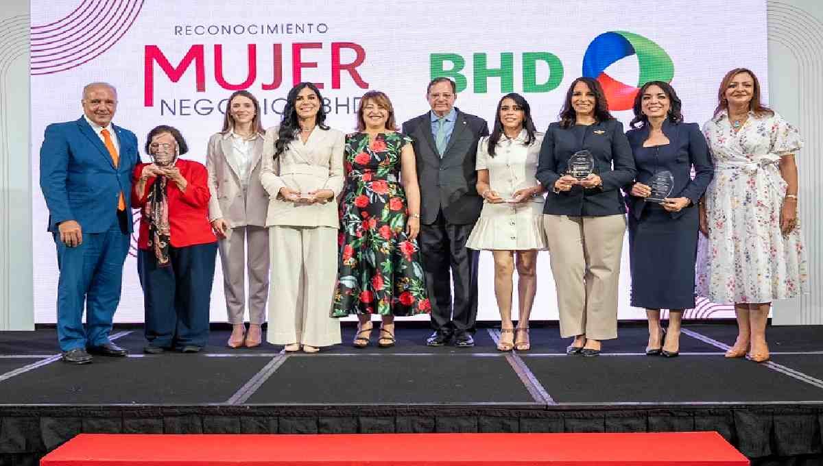 Banco BHD reconoce a cincoempresarias dominicanas