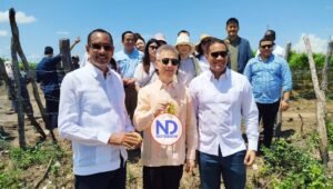 Embajador chino elogia proyecto de uvas de la UFHEC en San Juan