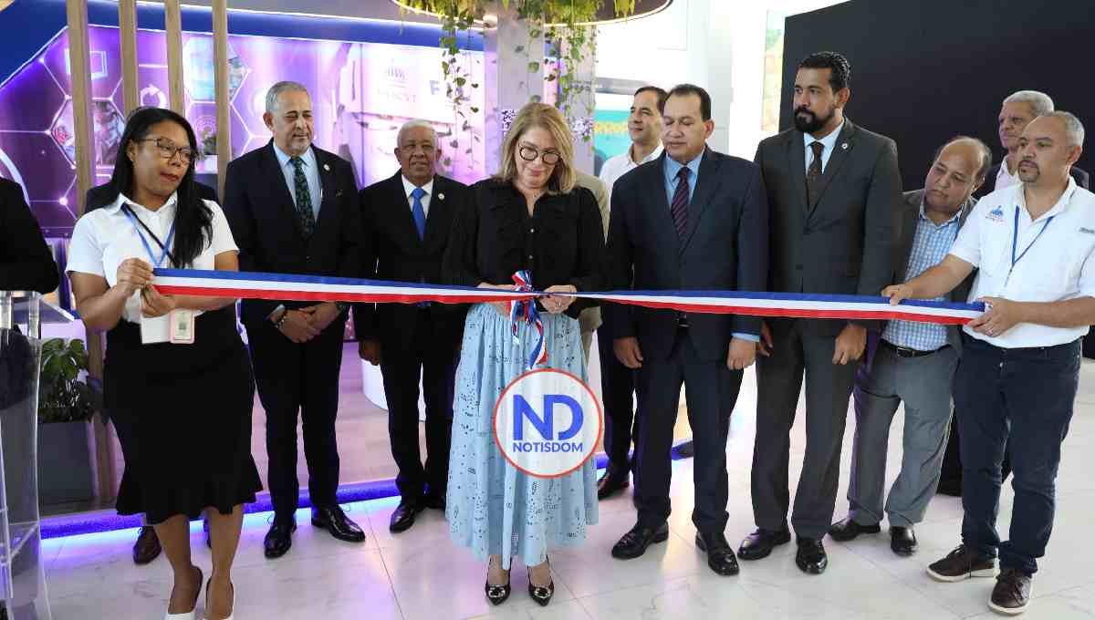 Mescyt inaugura stand en la Feria Internacional del Libro 2025 2 Mescyt inaugura stand en la Feria Internacional del Libro 2025